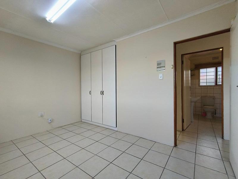 4 Bedroom Property for Sale in Mthata Eastern Cape